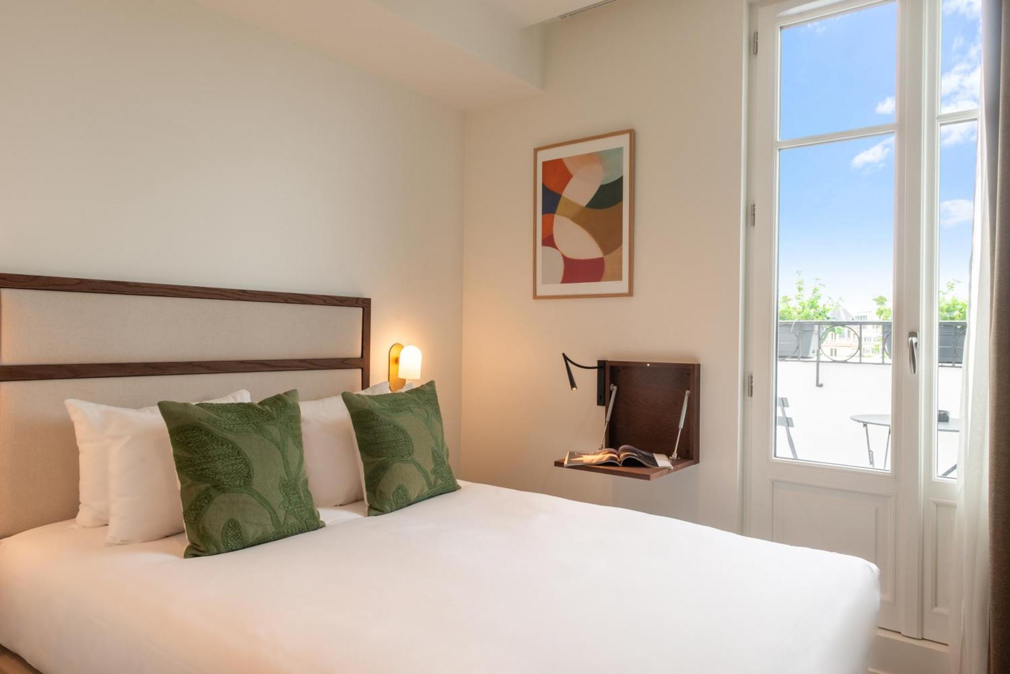 Le Lampika Hotel Paris Ruang foto