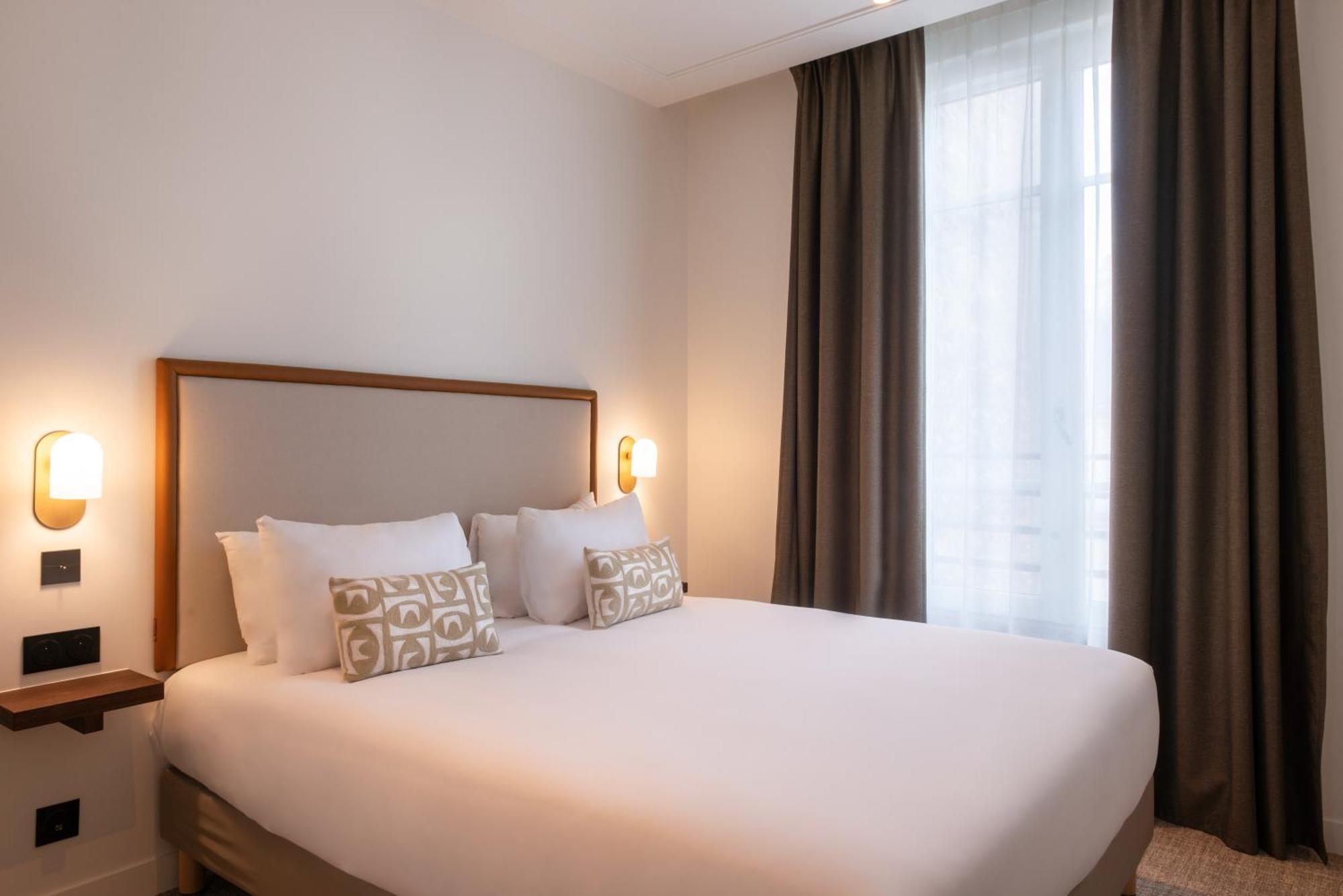Le Lampika Hotel Paris Ruang foto