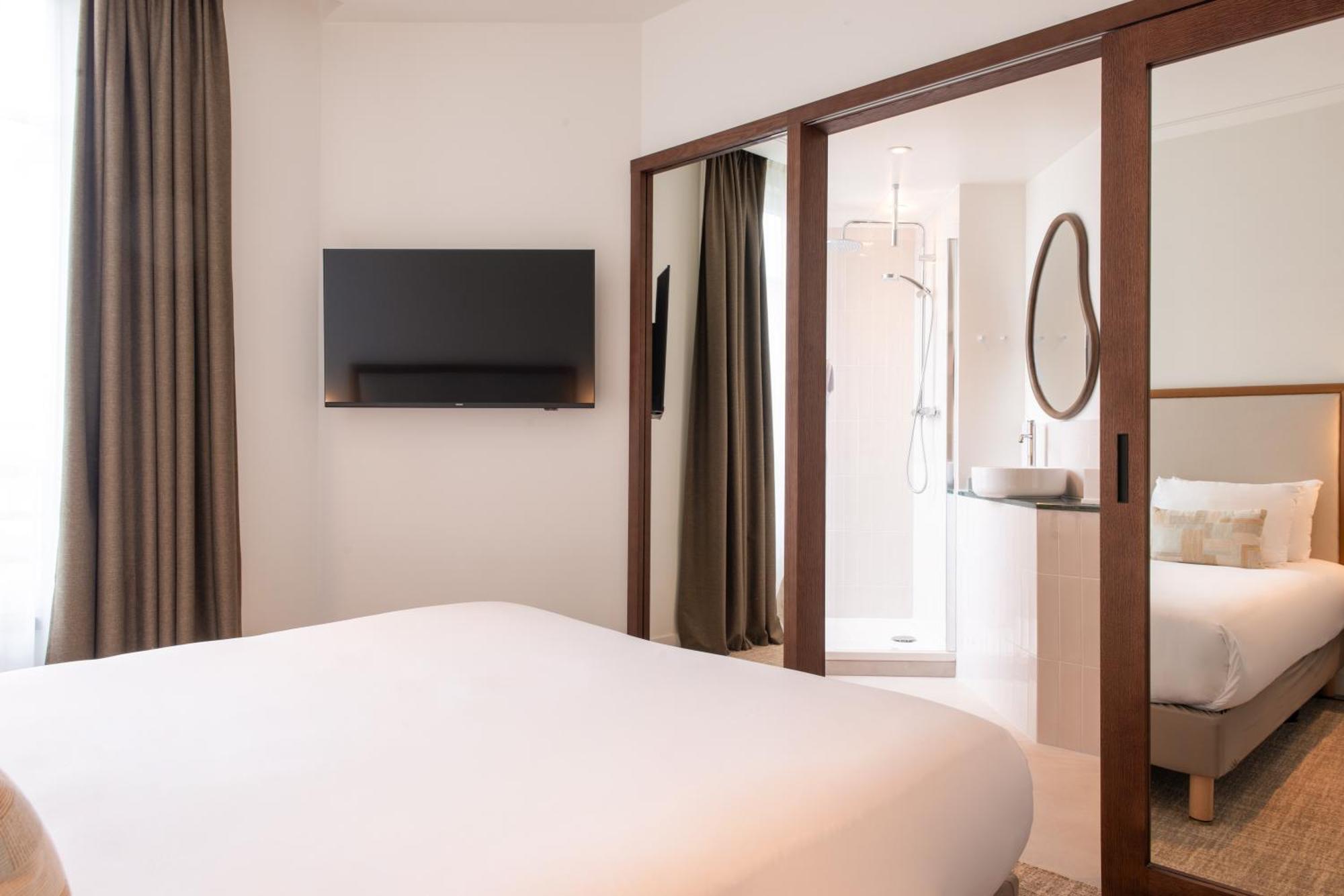 Le Lampika Hotel Paris Ruang foto