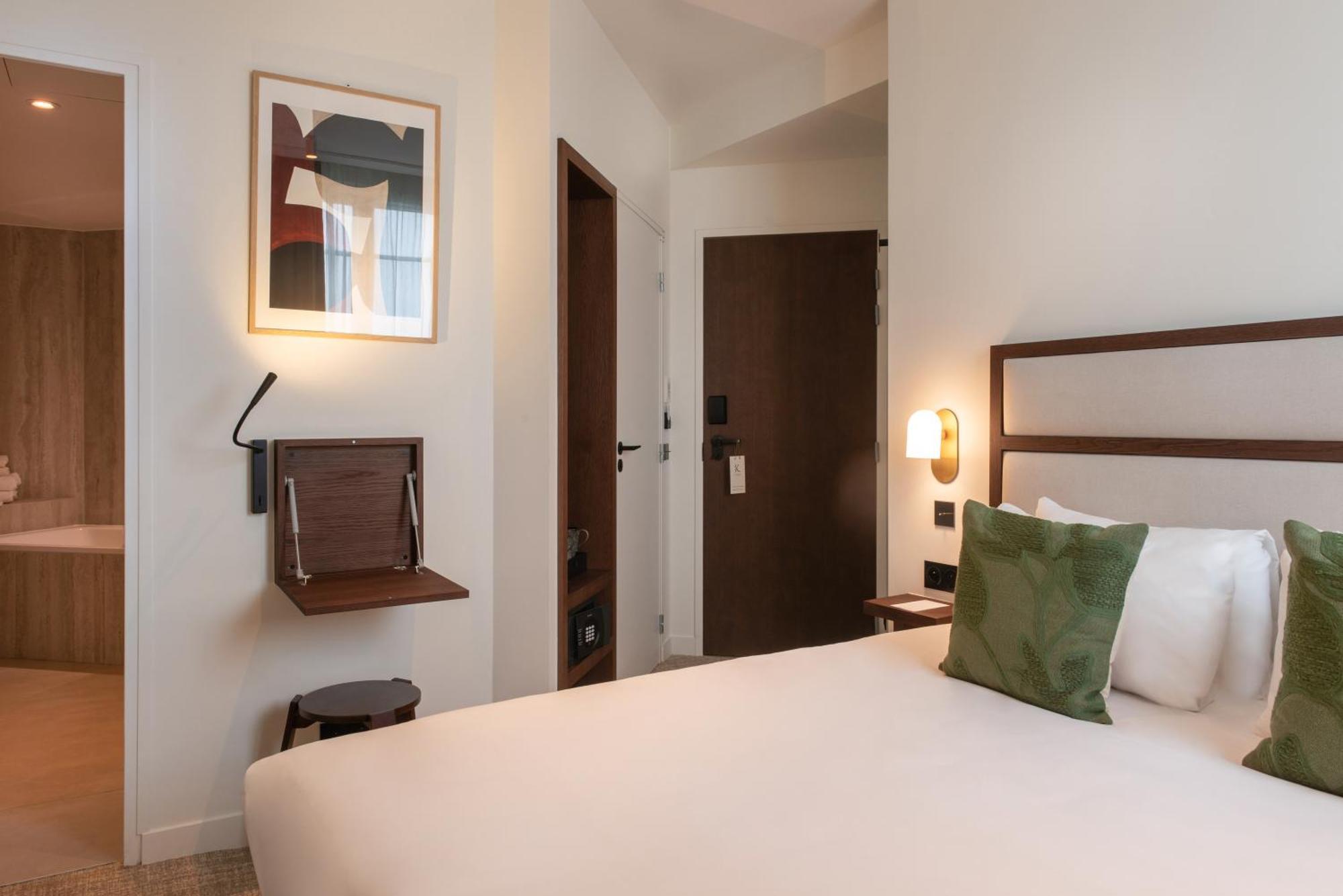 Le Lampika Hotel Paris Ruang foto